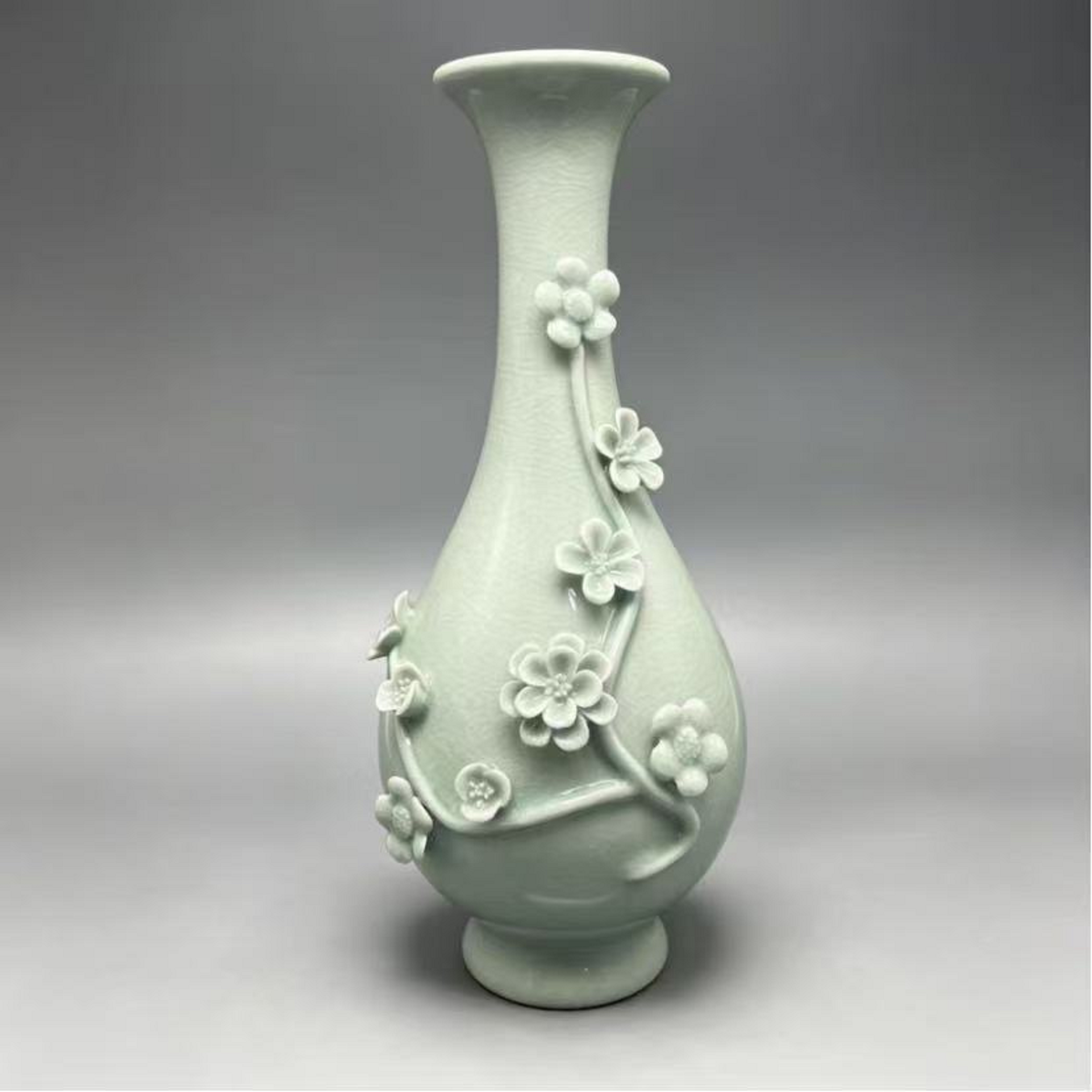 拈花玉壶春
